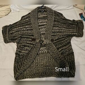 Forever21 Green Short Sleeve Cardigan S/P